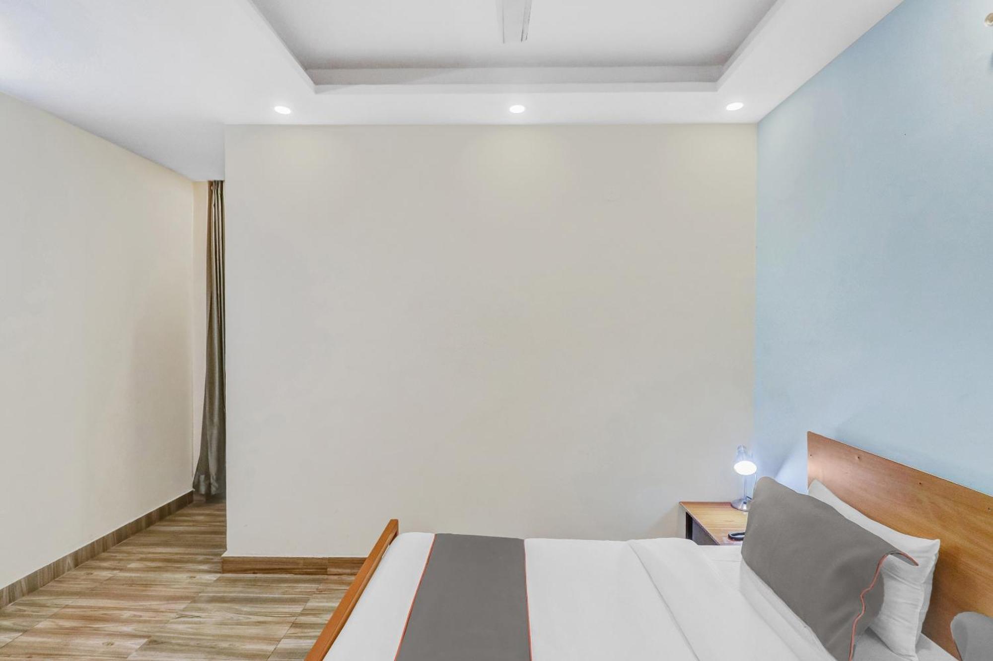 Super Capital O Moody Inn 德里 外观 照片